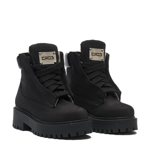 Total Black Nabuk "Starboot"