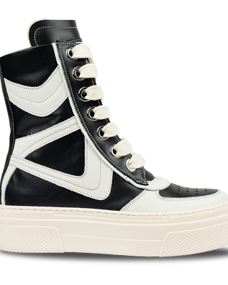 Iside – Black Leather-Sneaker-CRISTIANZEROTRE